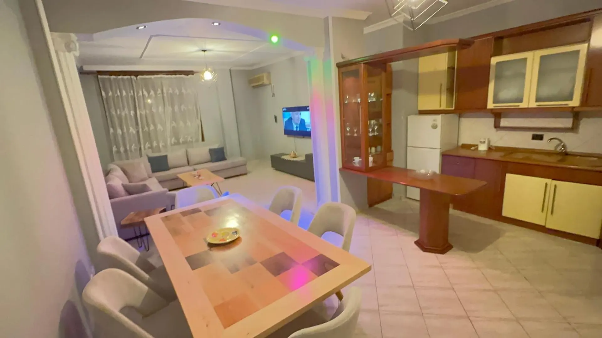 Appartamento Dioras Apartment. Tirana